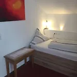 Gaestehaus Wolfgang Loedensee -5-