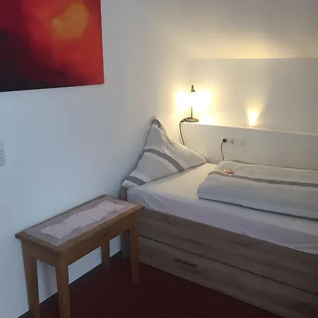 Gaestehaus Wolfgang Loedensee -5-